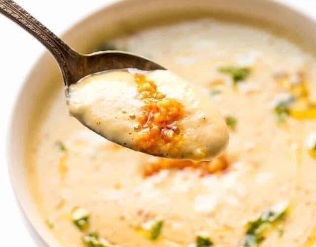 Roasted Cauliflower White Cheddar Soup