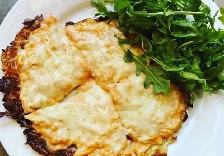 Buffalo Chicken "Pizza"